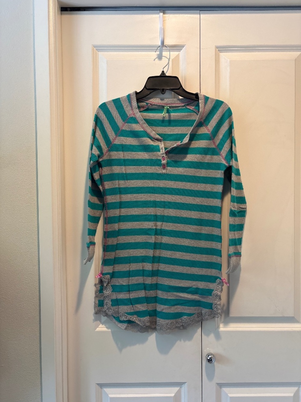 Loungewear - Picture 1 of 4